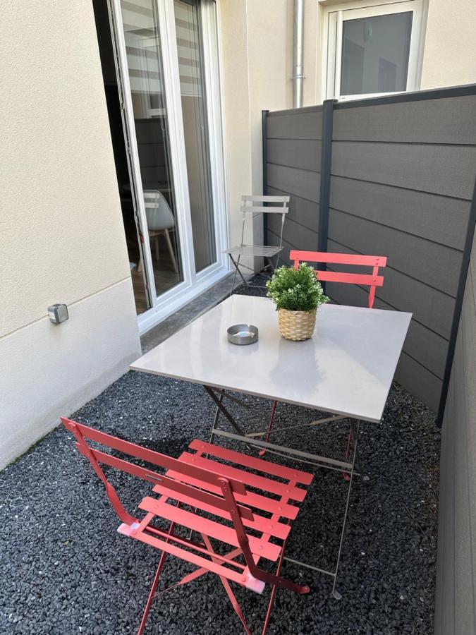 Le Sacre - Centre - Cour Privative - Parking Apartman Reims Kültér fotó