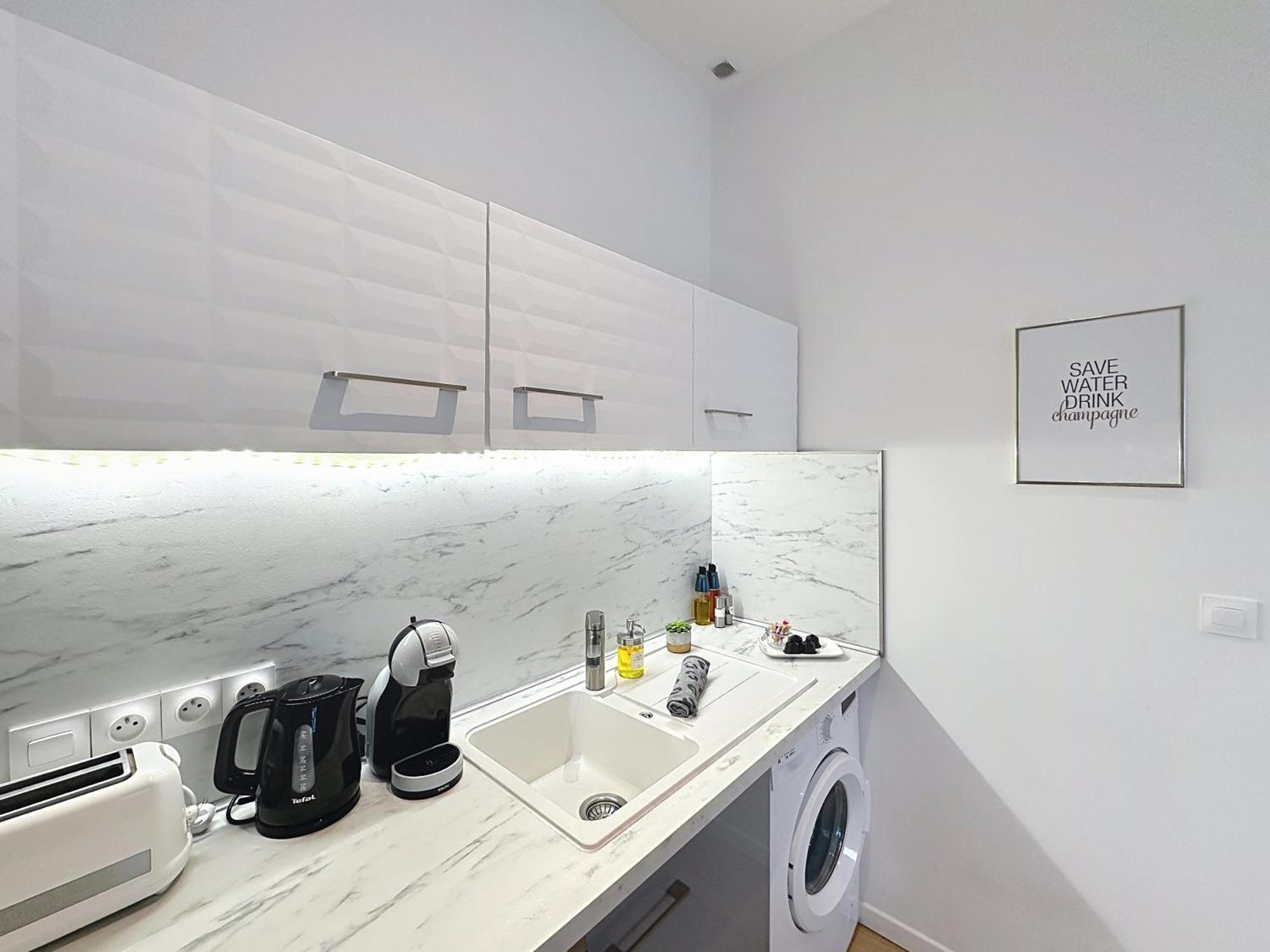 Le Sacre - Centre - Cour Privative - Parking Apartman Reims Kültér fotó